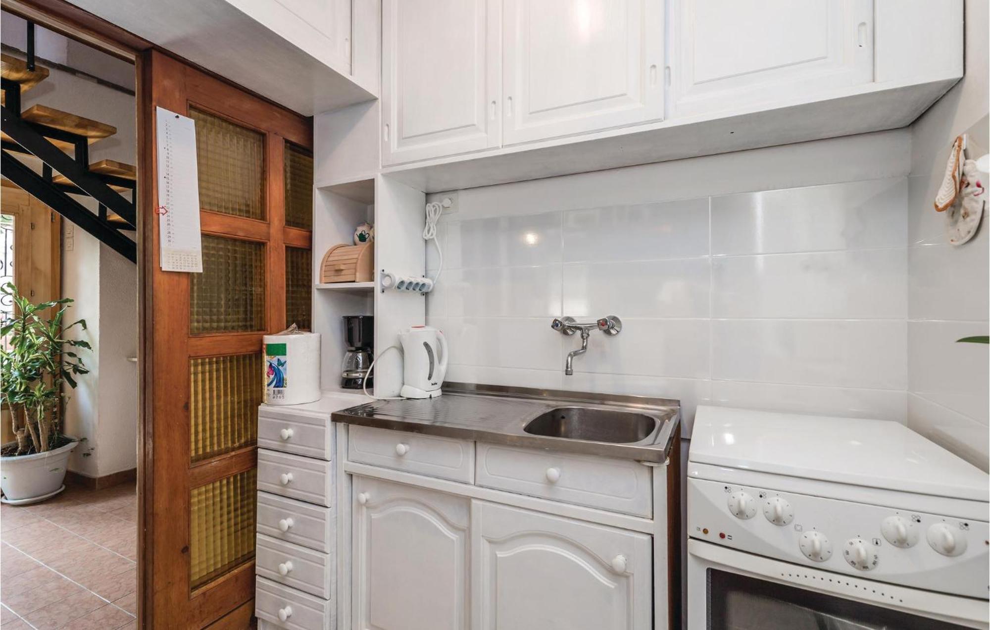 Amazing apartment in Kastav with 2 Bedrooms&WiFi Buitenkant foto